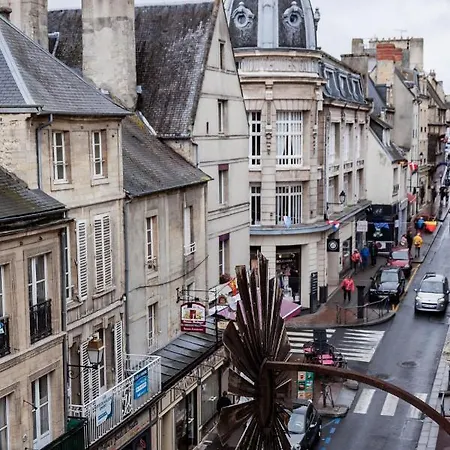 Le Cadran Solaire * Bayeux